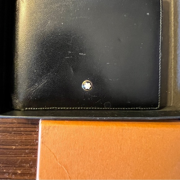 Montblanc genuine cowhide leather trifold wallet in black - Picture 1 of 6